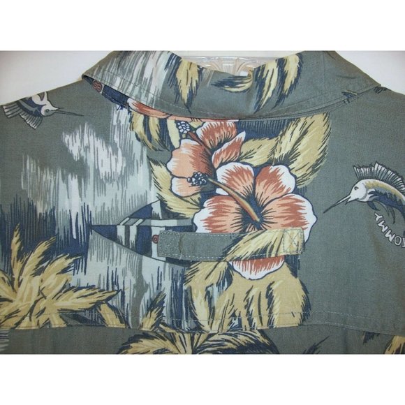 Tommy Bahama Hawaiian Shirt L Vented Fishing Floral Rayon Green - Picture 7 of 12